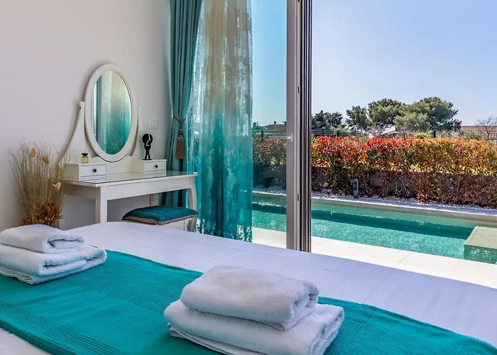 Patras - Pool Mit Hydromassage - Istriensonne 0673 빌라 *