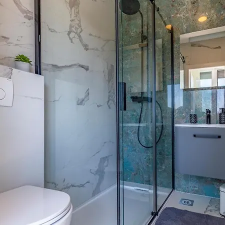 Villa Patras - Pool Mit Hydromassage - Istriensonne 0673