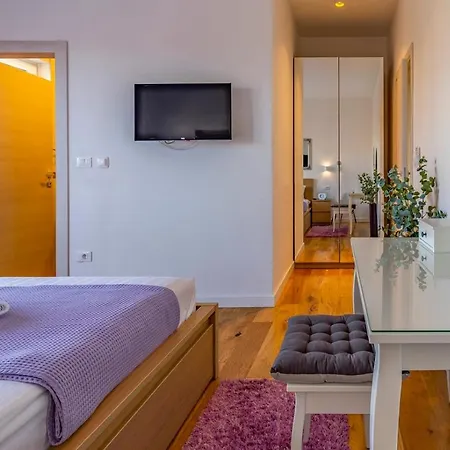 Willa Patras - Pool Mit Hydromassage - Istriensonne 0673 *