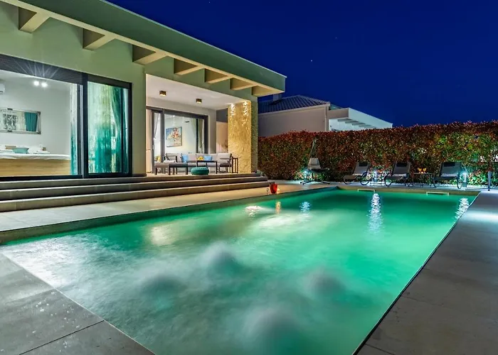 Patras - Pool Mit Hydromassage - Istriensonne 0673 Пула