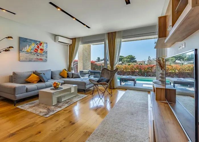 Вілла Patras - Pool Mit Hydromassage - Istriensonne 0673 Пула