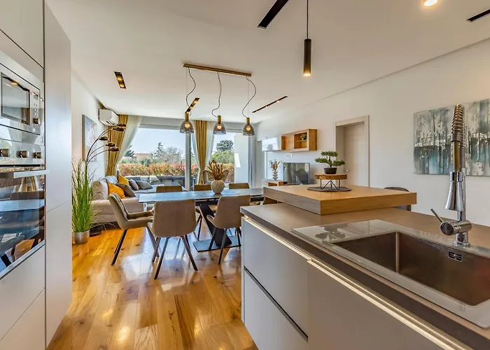 Patras - Pool Mit Hydromassage - Istriensonne 0673 Вілла Пула