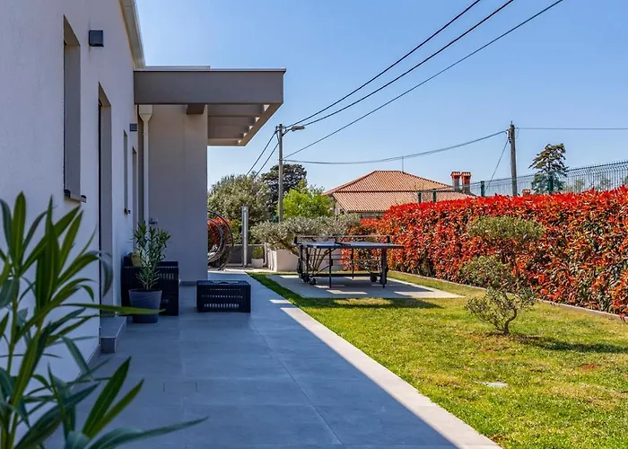 Вілла Patras - Pool Mit Hydromassage - Istriensonne 0673 *