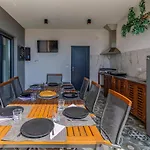 فيلة Patras - Pool Mit Hydromassage - Istriensonne 0673 *