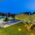 Patras - Pool Mit Hydromassage - Istriensonne 0673 فيلة